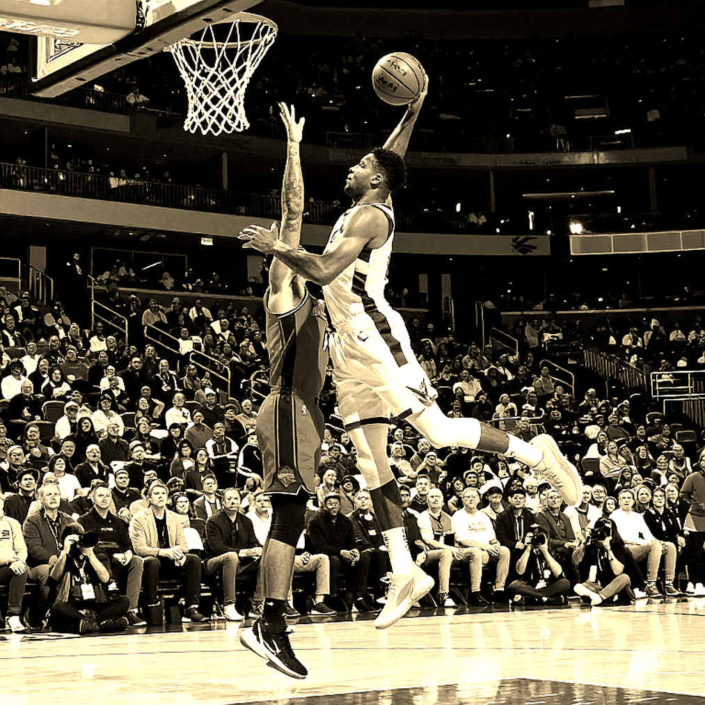 Aday Mara hoàn hảo 10/10 và đêm NBA khoác lên mình tấm áo thế giới