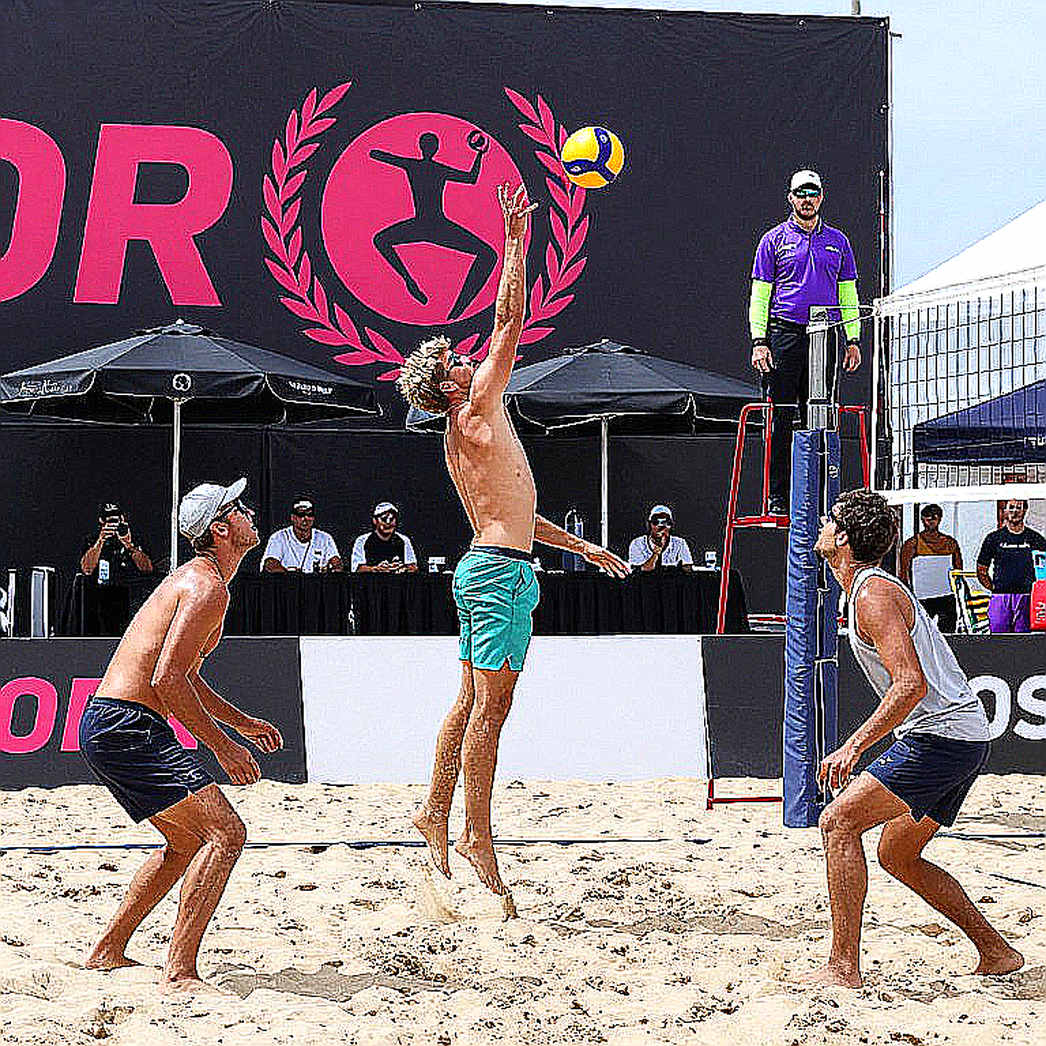 EuroVolley 2026: Thổ Nhĩ Kỳ thua Romania 1-3, vé đi tiếp dồn vào trận cuối gặp Latvia EuroVolley 2026: Thổ Nhĩ Kỳ thua Romania 1-3, vé đi tiếp dồn vào trận cuối gặp Latvia