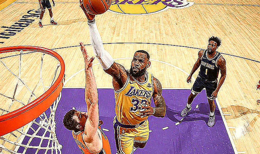 Unicaja Malaga ký Matt Thomas hai tháng: bài toán vai trò của một xạ thủ 32 tuổi