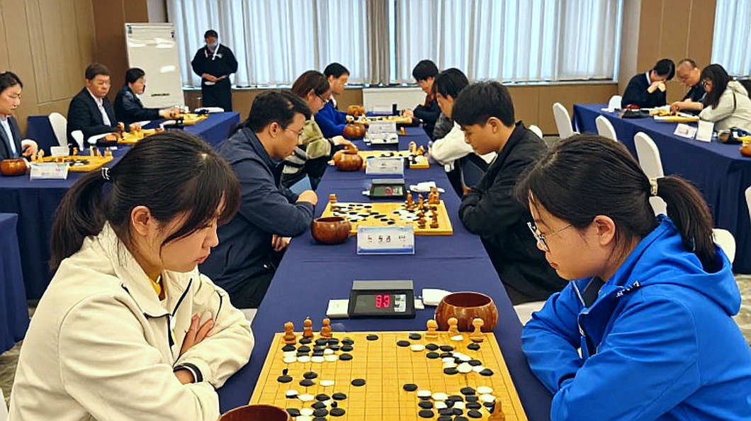 Ván 49 nước ở Bengaluru: Đồng hồ, điểm ván và hình học bàn cờ tại Global Chess League 2026
