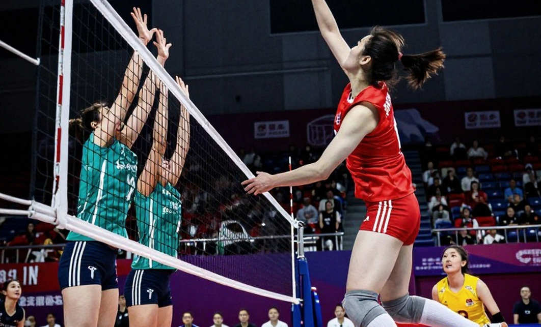 Ô trống trong báo cáo tuyển trạch và khoản phí đắt nhất của bóng đá Việt Nam
