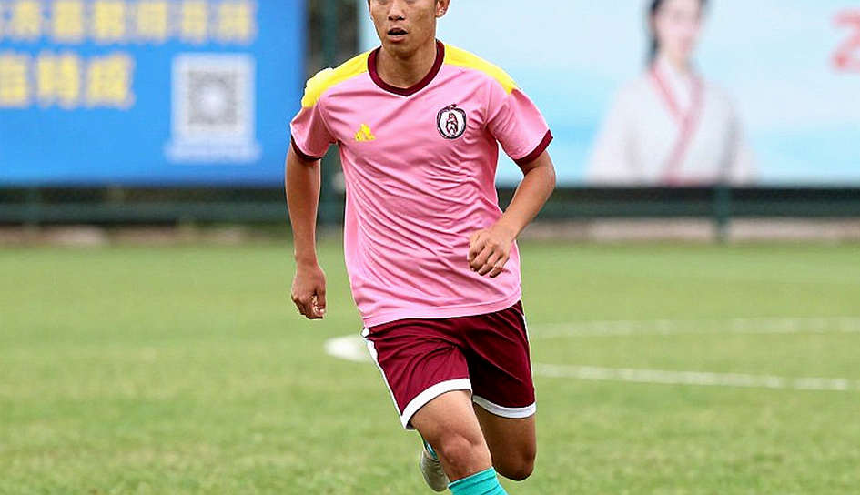 Kinh tế chìm kỳ chuyển nhượng V.League: Khi bảng lương thật nằm ngoài mọi bản công bố