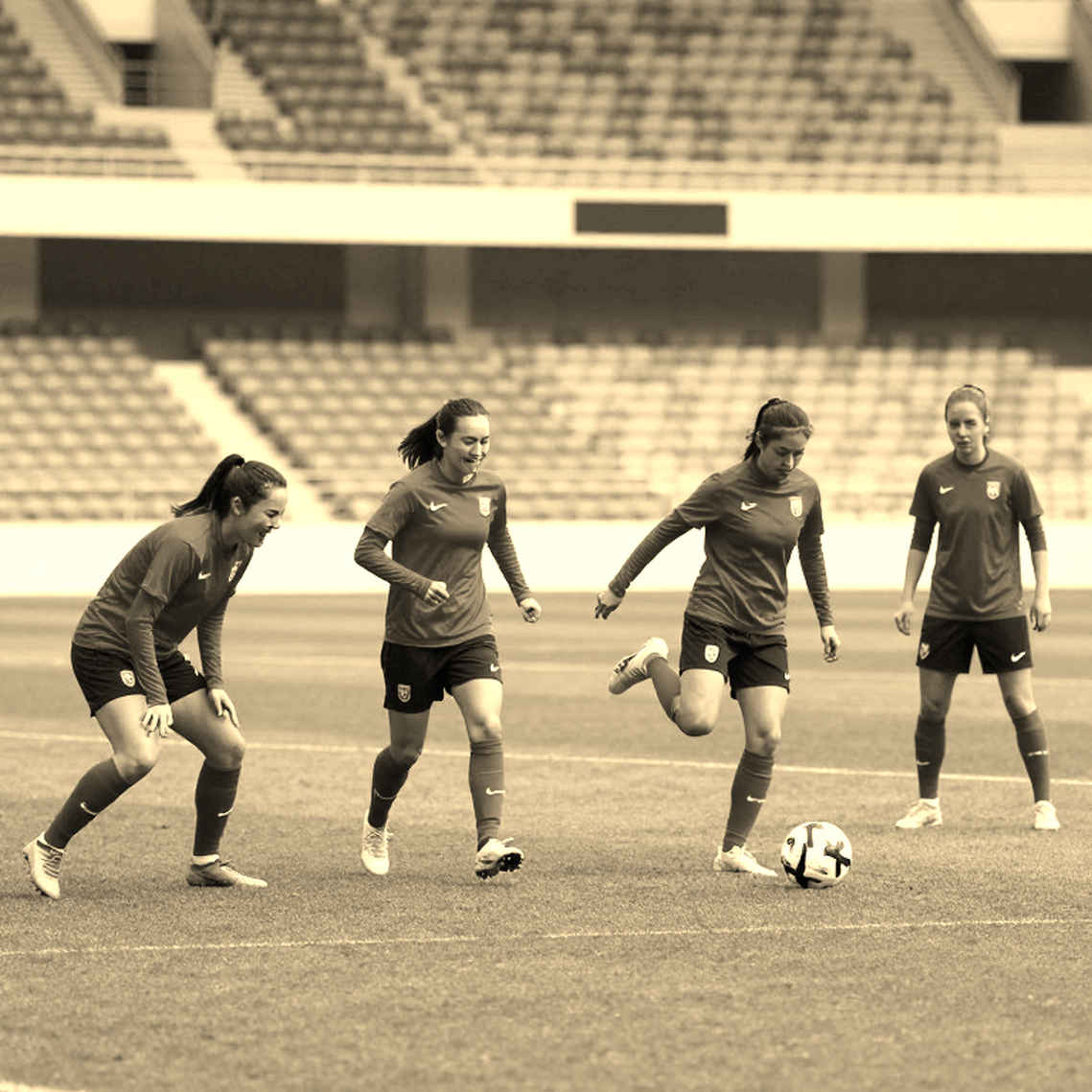Mustafa Eskihellaç vào sơ tuyển Thổ Nhĩ Kỳ: bốn trận Nations League, một suất chưa chắc, và bài kiểm tra mang tên Pháp