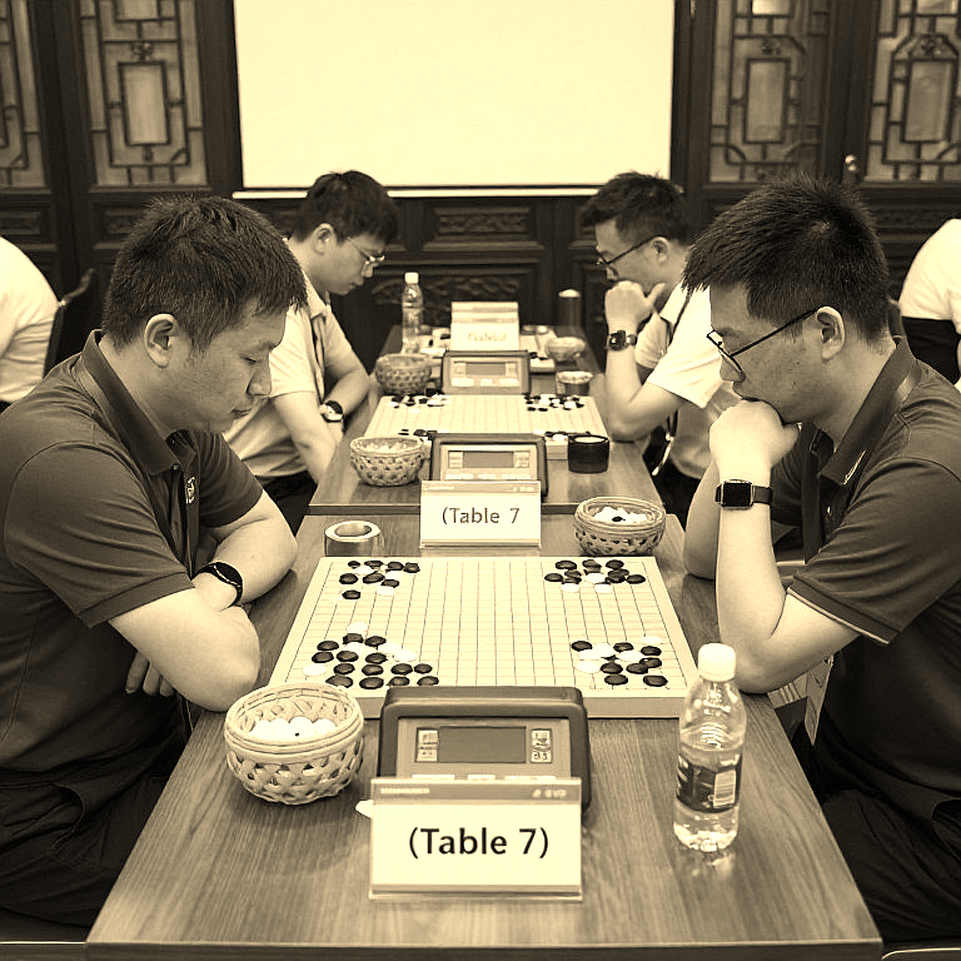 Carlsen tái xuất, Ấn Độ vắng bóng hai kỳ thủ trẻ: Giải Cờ vua Toàn cầu 2026 và bài toán lịch thi đấu Carlsen tái xuất, Ấn Độ vắng bóng hai kỳ thủ trẻ: Giải Cờ vua Toàn cầu 2026 và bài toán lịch thi đấu