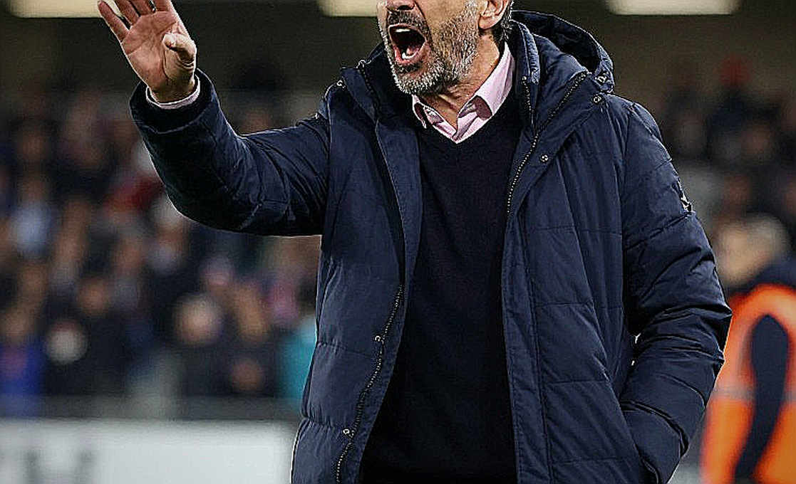 Roy Keane, 'big baby' và nền kinh tế bình luận: Khi cựu cầu thủ trở thành nghệ sĩ giải trí