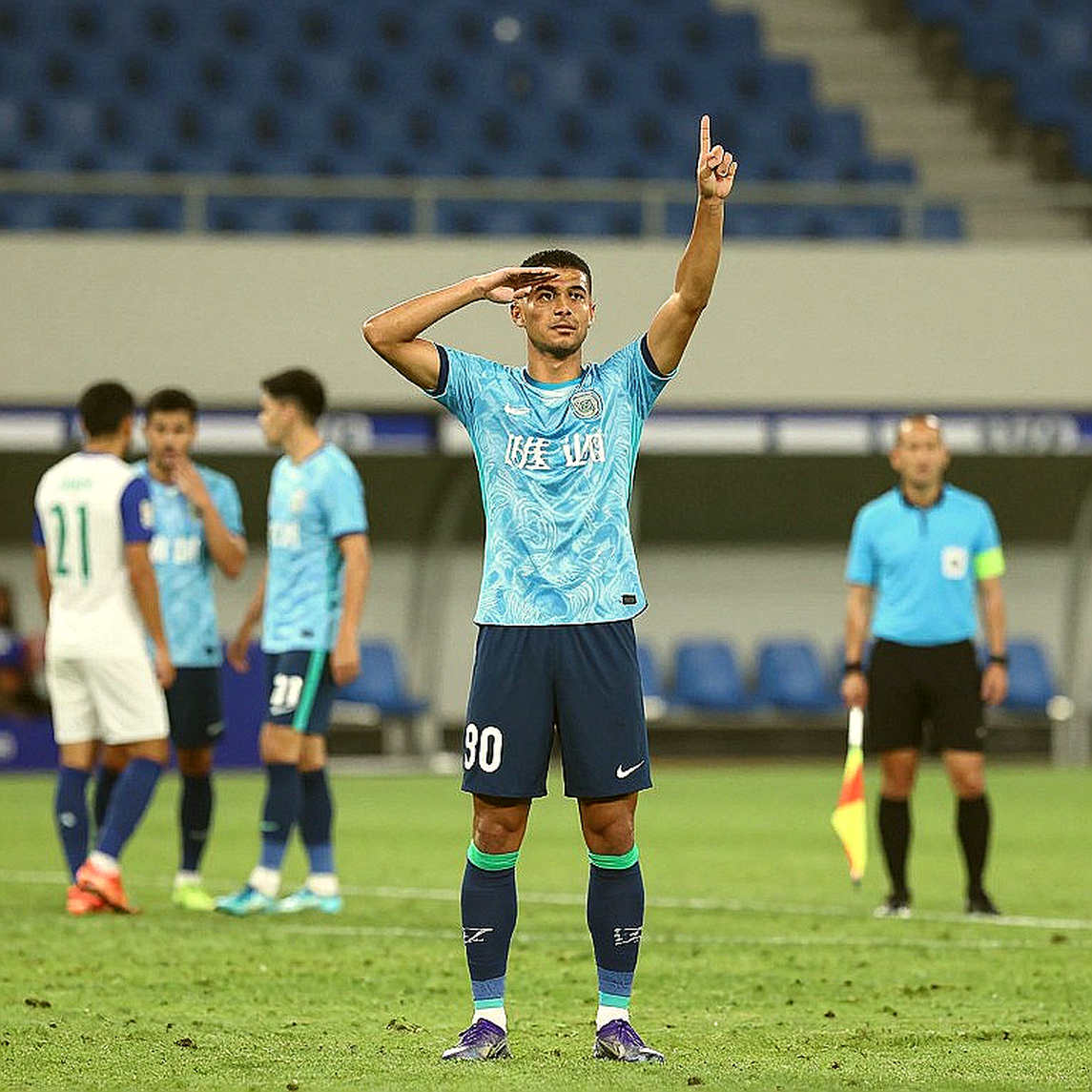 Ligue 1 in 2040: French Football Learns to Count Again After Two Decades of Pressing Fever Ligue 1 in 2040: French Football Learns to Count Again After Two Decades of Pressing Fever