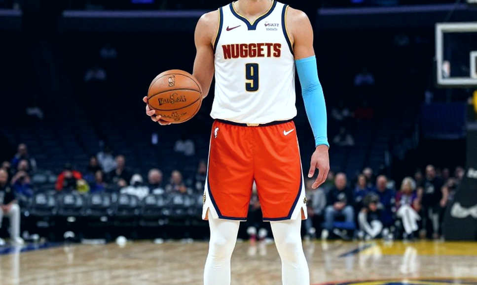 Hợp đồng 73 triệu USD và hai ngày tòa án: bài toán thời điểm của Dillon Brooks