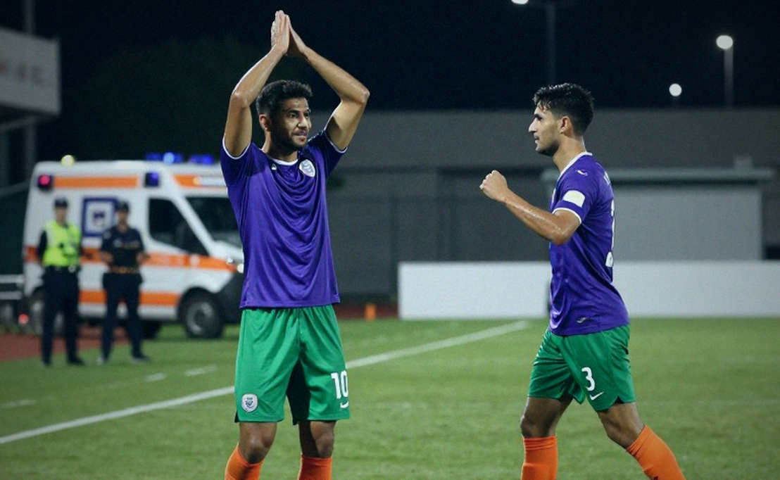 The V.League Transfer Window and the Price of Patience The V.League Transfer Window and the Price of Patience
