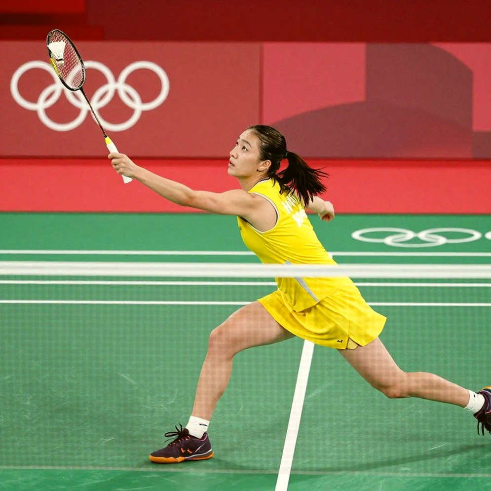 Alwi Farhan tập cùng Kento Momota trước Asian Games 2026: từ buổi đánh tập ở Tokyo đến bài toán sức bền của một tay vợt trẻ