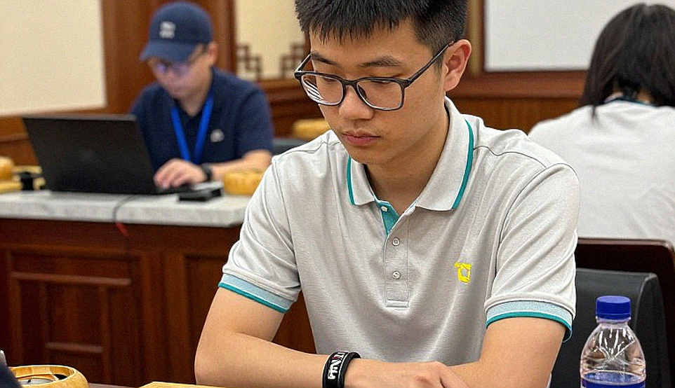 Nước 5.e5! Trong Ván Ý Hiện Đại: Vũ Khí Của Sveshnikov Và Cái Bẫy Dành Cho Người Chơi Câu Lạc Bộ
