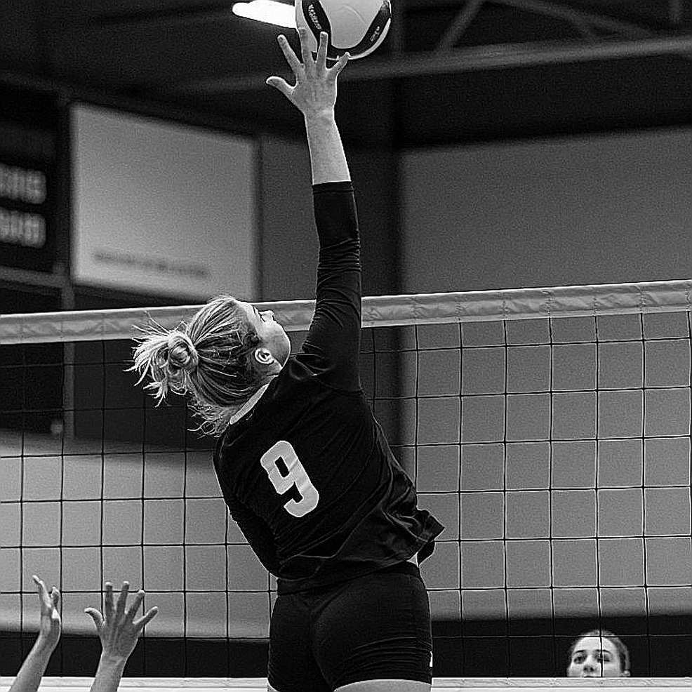 30 Years of NCAA Women's Volleyball MOP: The Forgotten Contract Beneath the Spotlight of Kerri Walsh and Misty May 30 Years of NCAA Women's Volleyball MOP: The Forgotten Contract Beneath the Spotlight of Kerri Walsh and Misty May